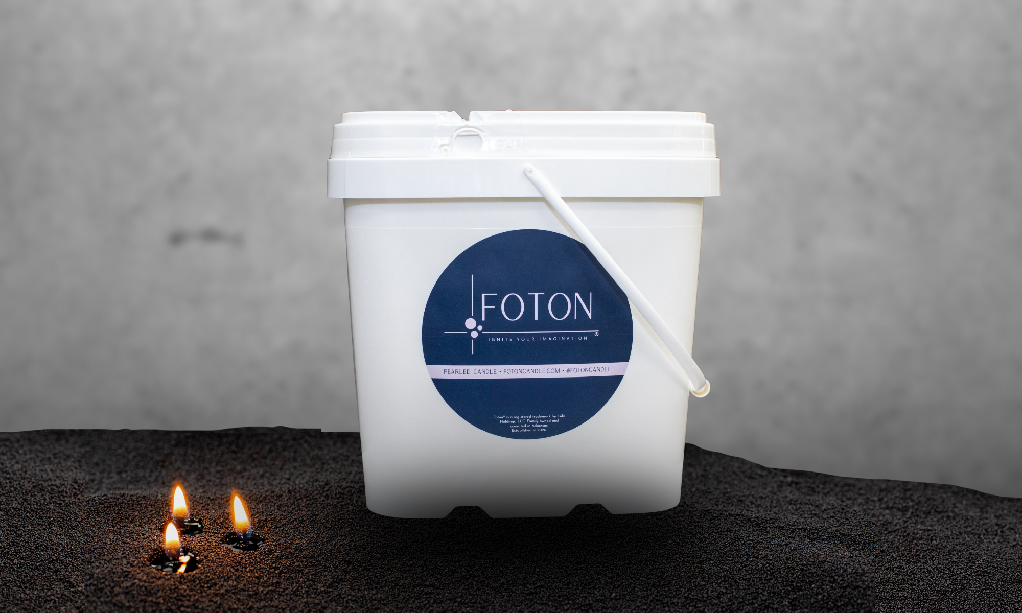 Subcollection_Banner_-_Colored_144oz_Candles.png